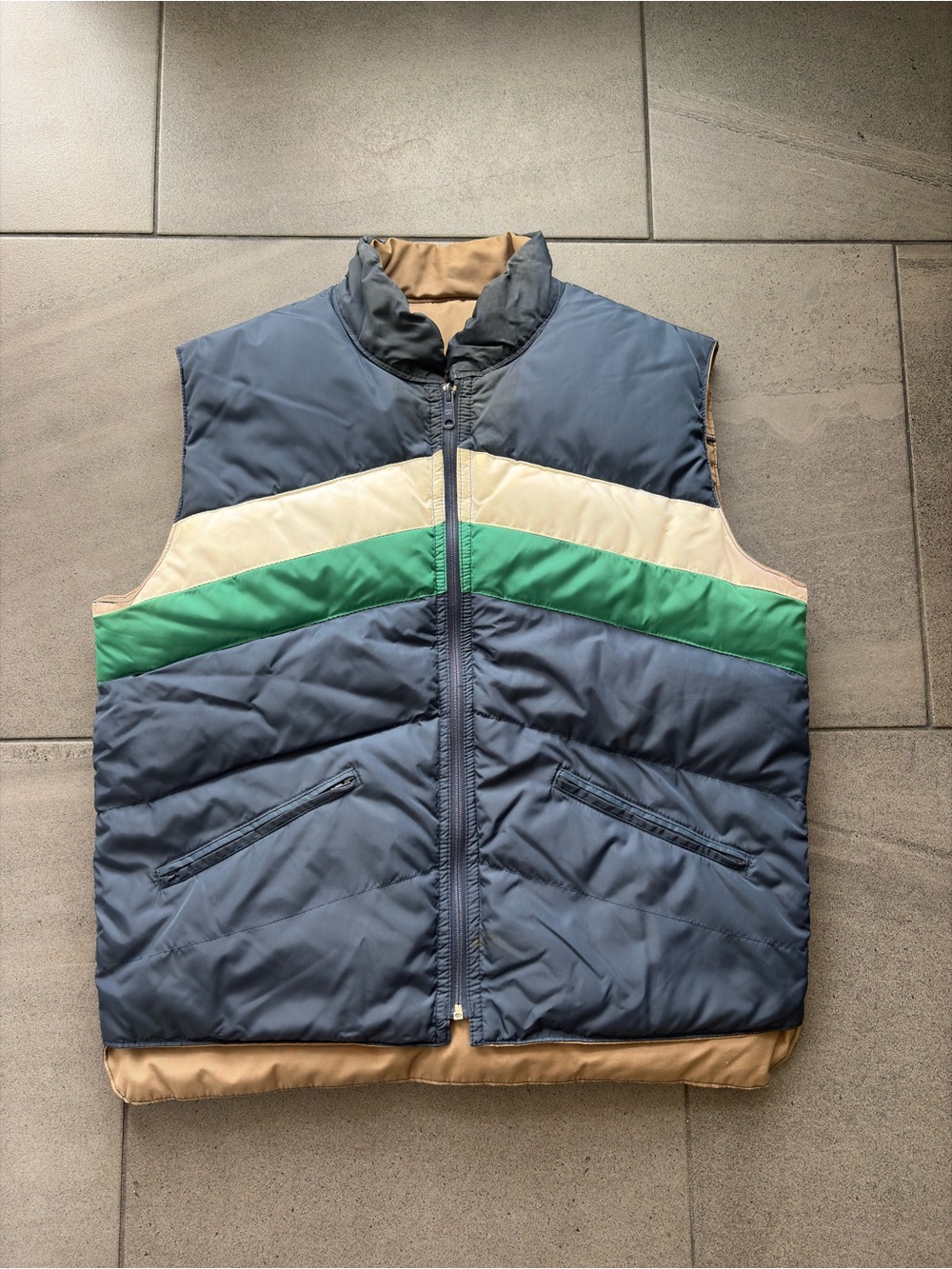 Vintage 70s Windbreaker Sportswear Goose Down Puffer Vest Chevron Stripe Size L